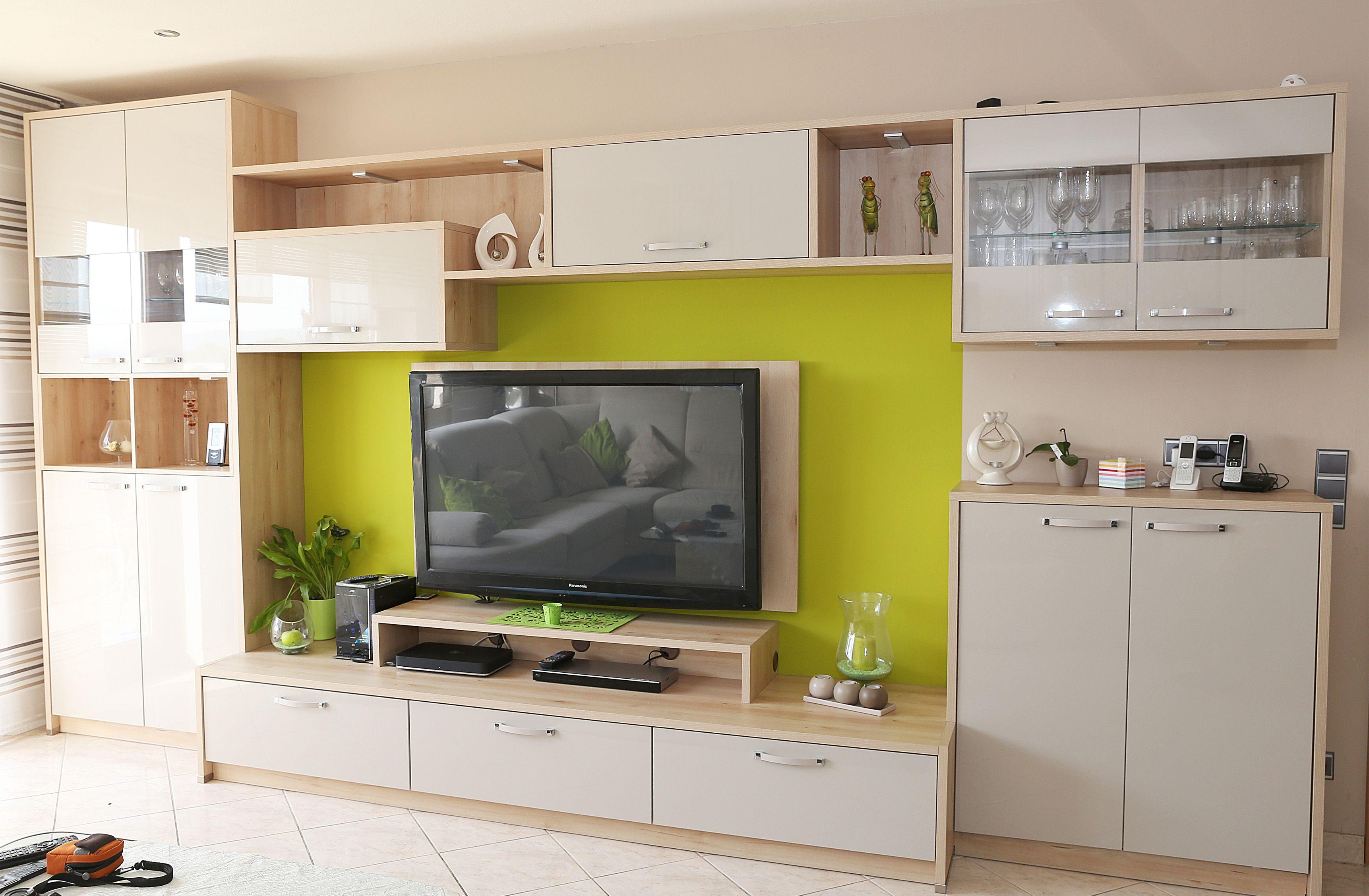 SCHRANK.JPG